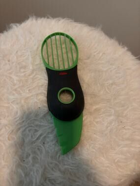 OXO Good Grips 3-in-1 Avocado Slicer